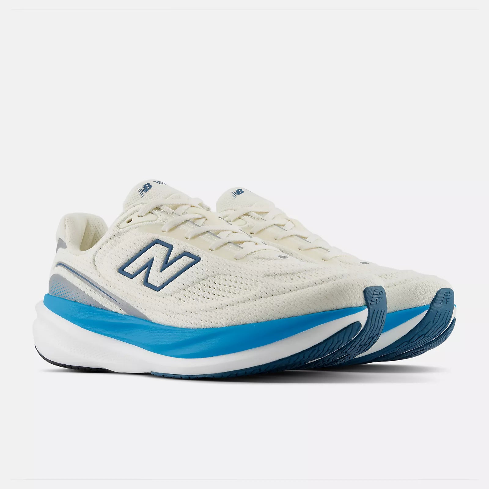 Mens 1080 V15 Running Shoe