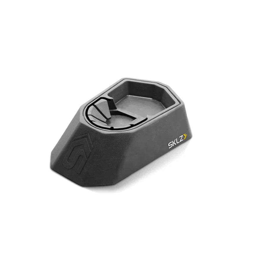 Universal Kicking Tee