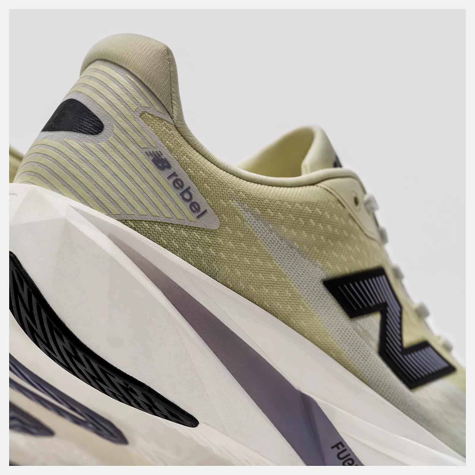 Mens Rebel V5 Running Shoe