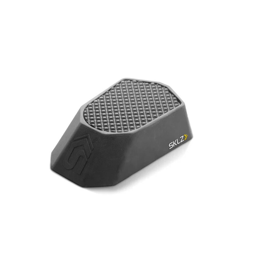 Universal Kicking Tee