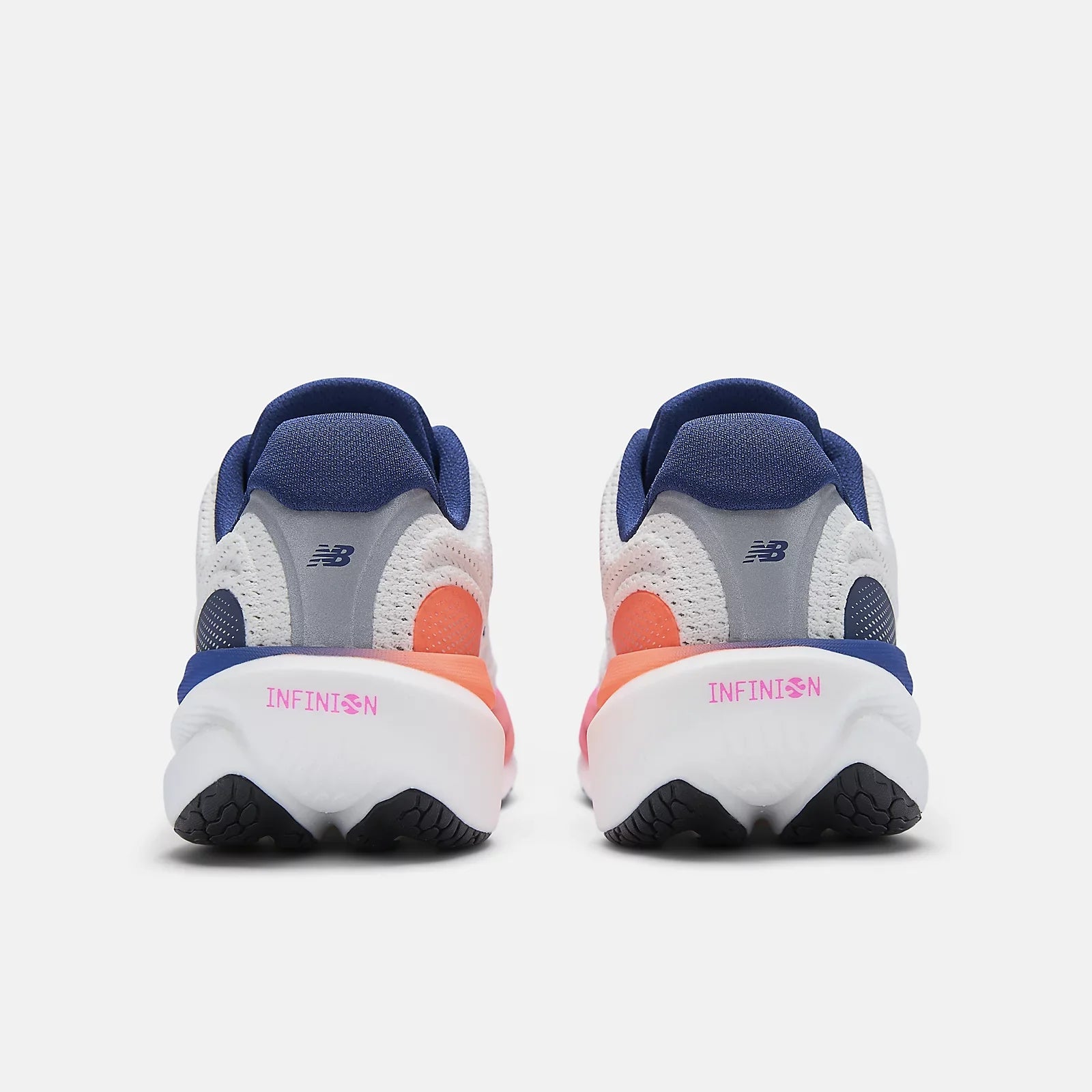 Womens 1080 V15 Running Shoe