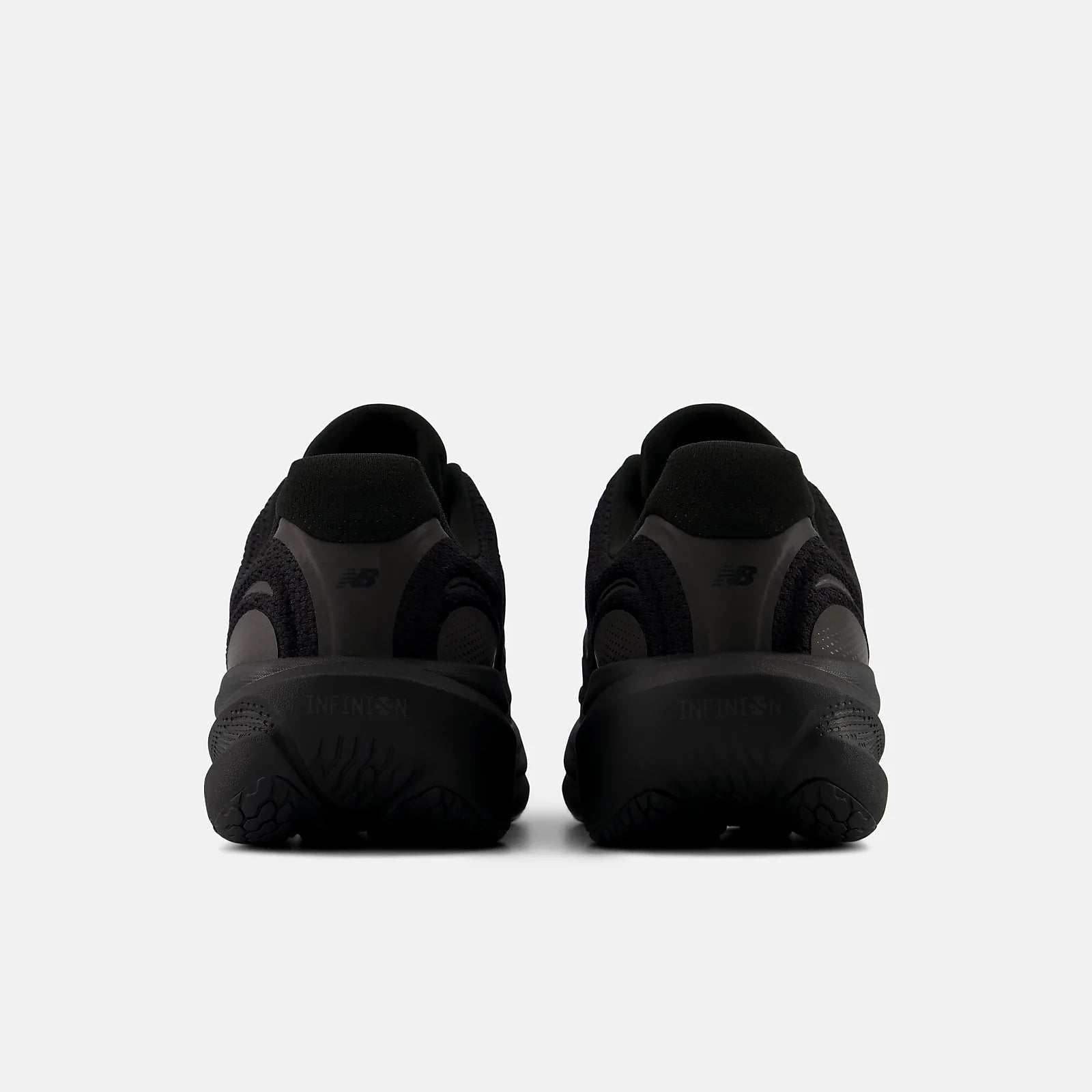 Womens 1080 V15 Wide Running Shoe