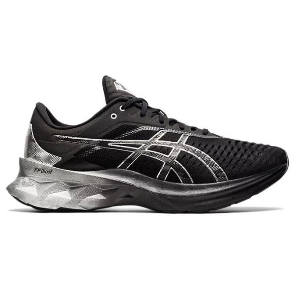 Mens Novablast Platinum Running Shoe