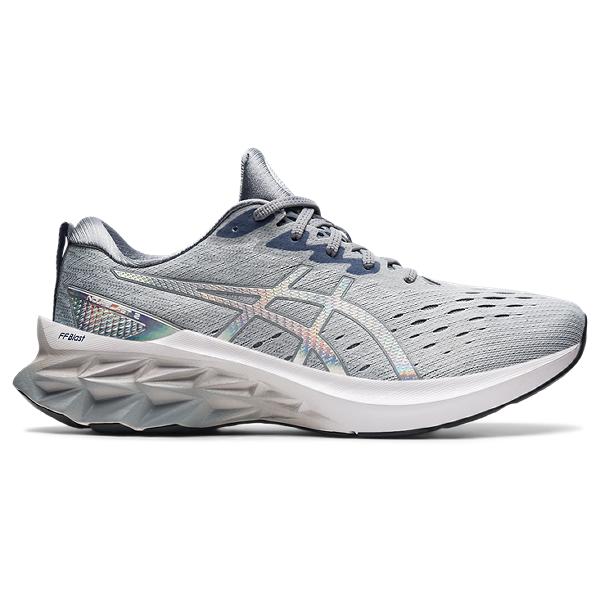 Mens Novablast 2 Platinum Running Shoe