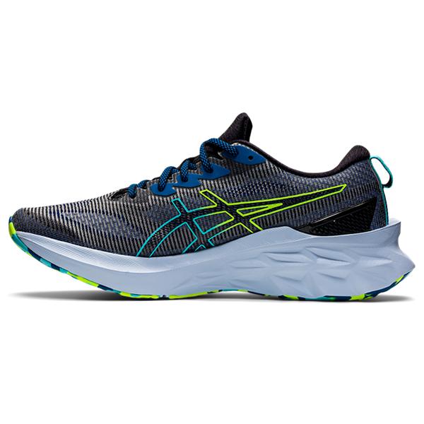 Mens Novablast 2 Running Shoe