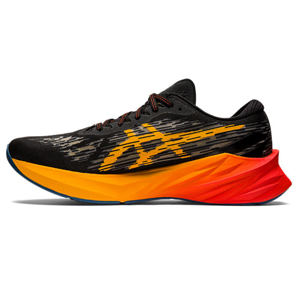 Mens Novablast 3 Running Shoe