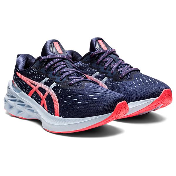 Womens Novablast 2 Running Shoe