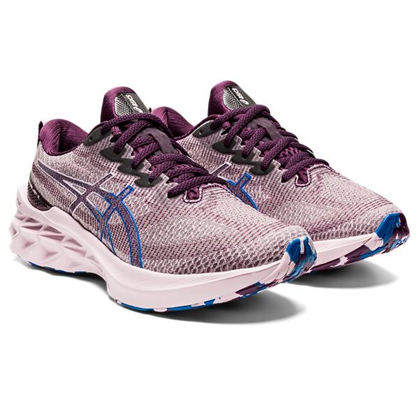 Womens Novablast 2 Running Shoe