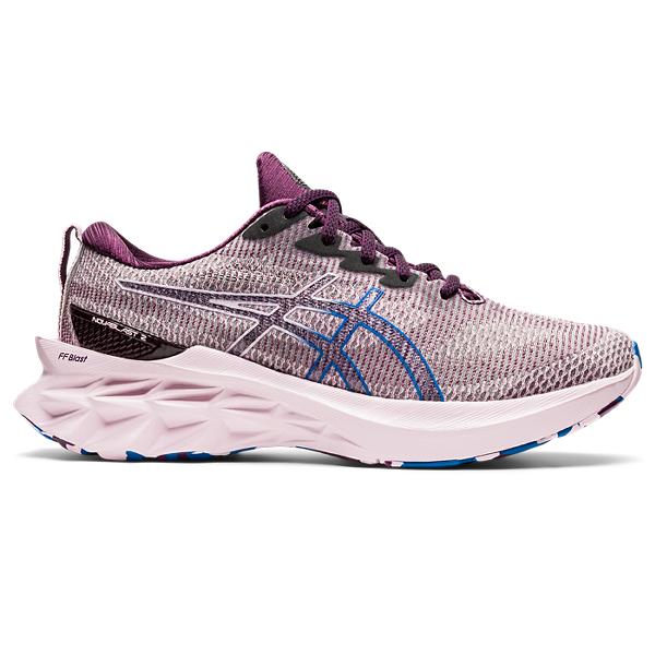 Womens Novablast 2 Running Shoe