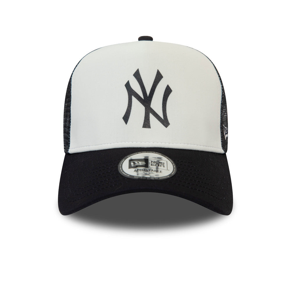 Unisex New York Yankees 9Forty Adjustable Trucker Cap