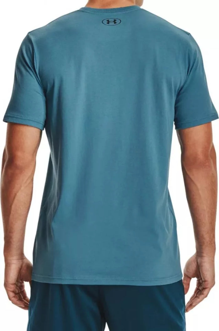Mens Sportstyle Left Chest Logo Short Sleeve T-Shirt