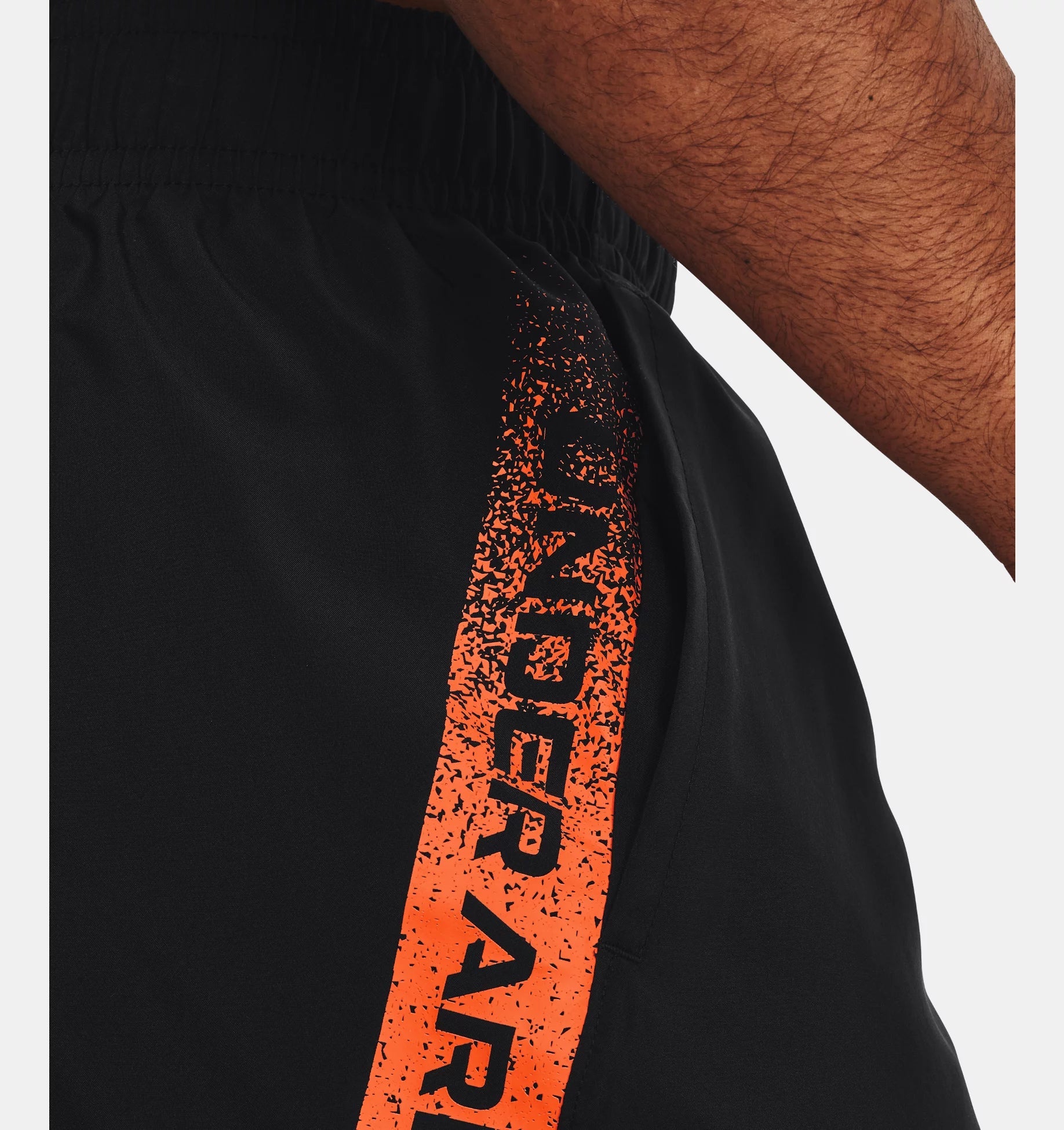 Mens Woven Graphic Short