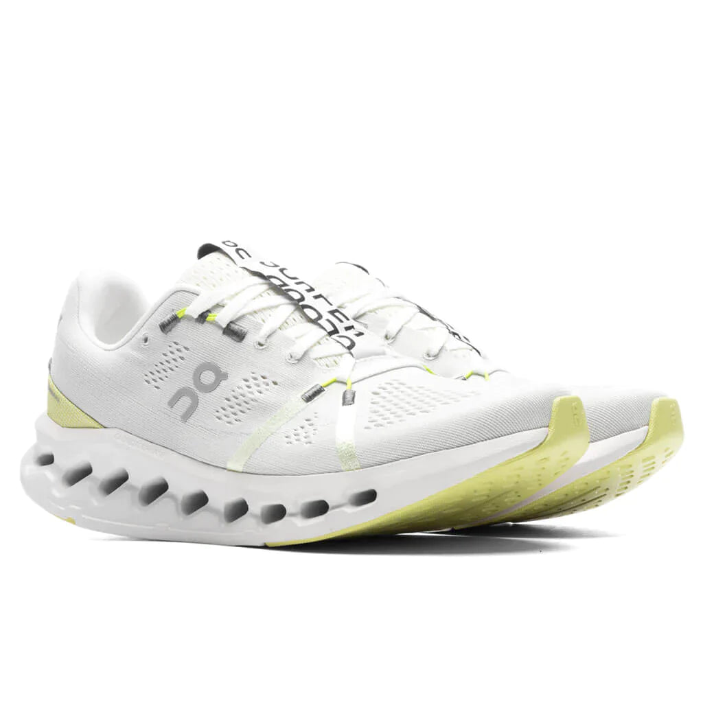 Womens Cloudsurfer Running Shoe