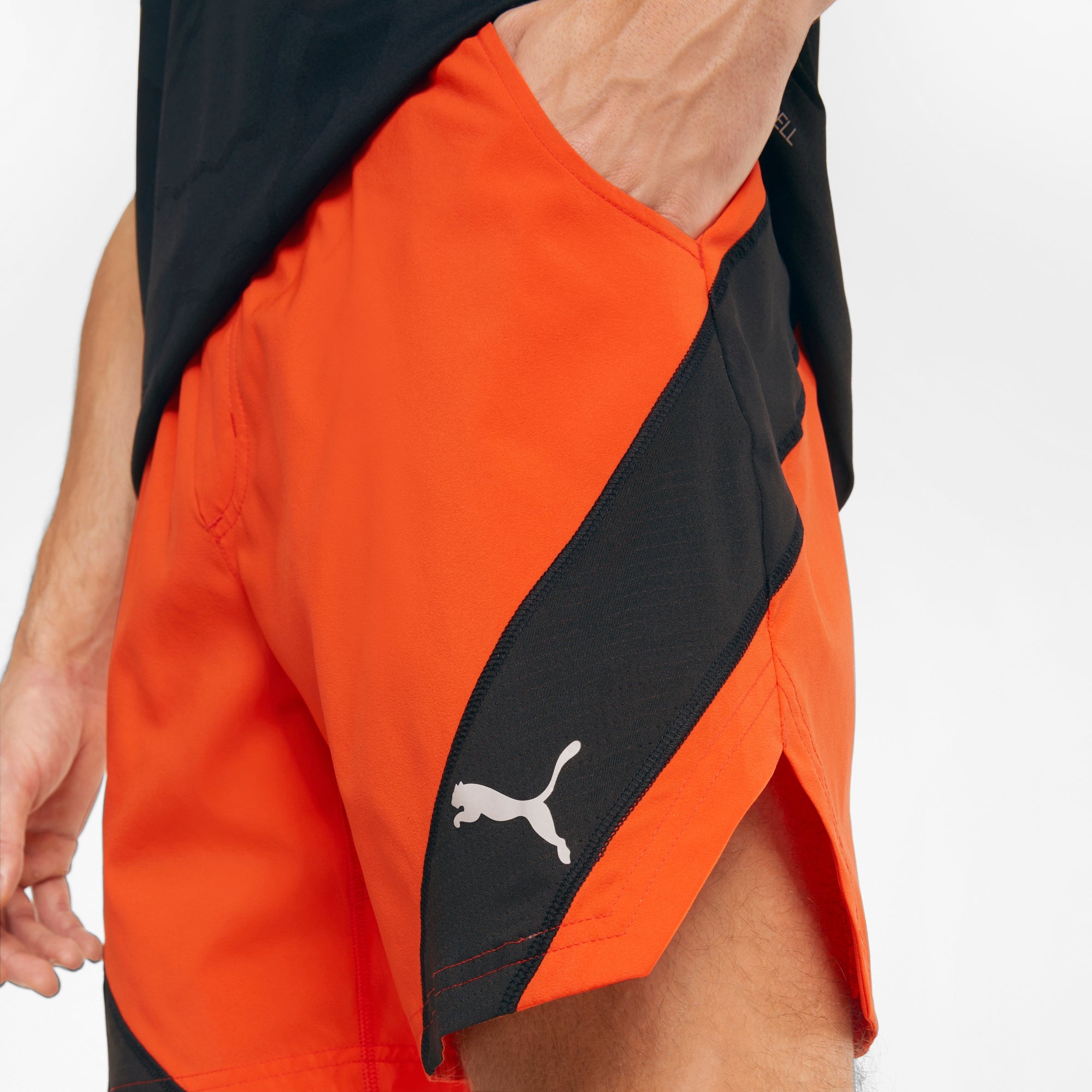 Mens Train Vent Woven 7 Inch Short