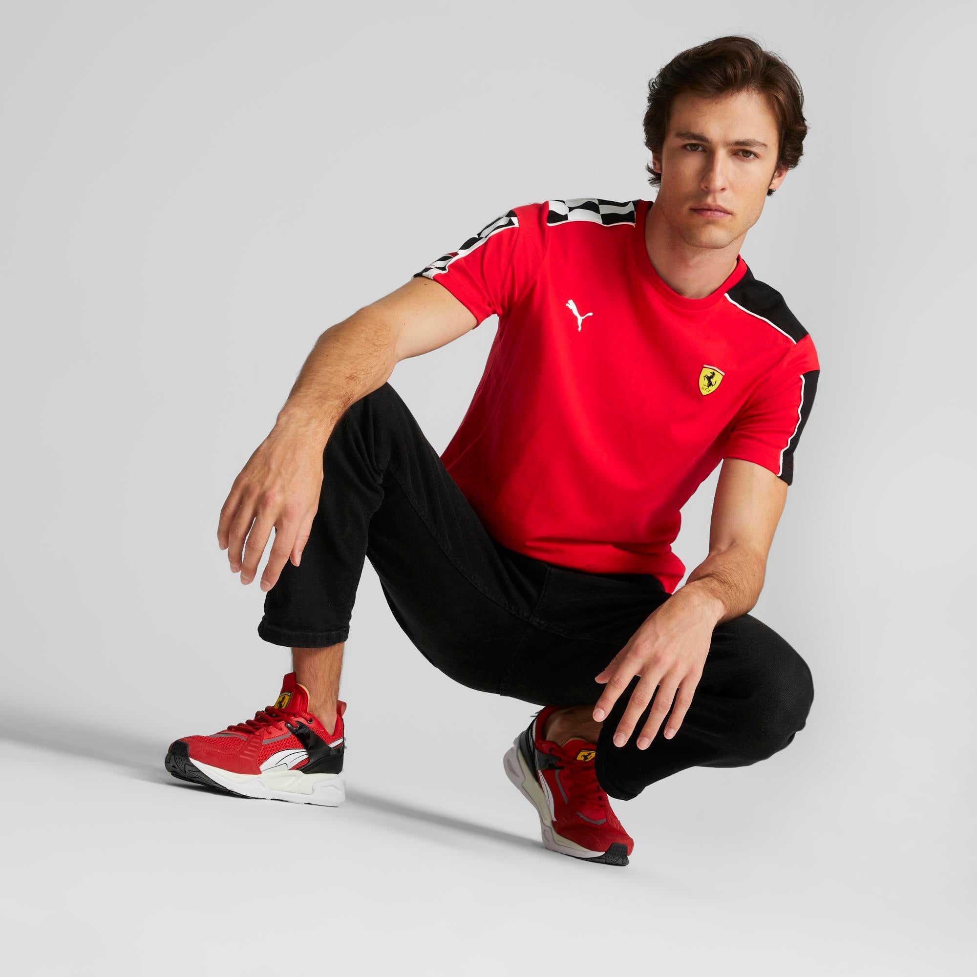 Mens Ferrari Race MT7  Short Sleeve T-Shirt