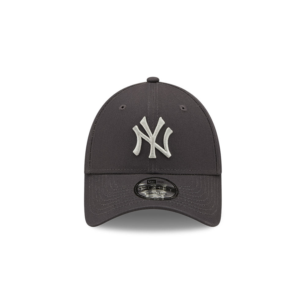 Unisex New York Yankees 9Forty Adjustable Cap