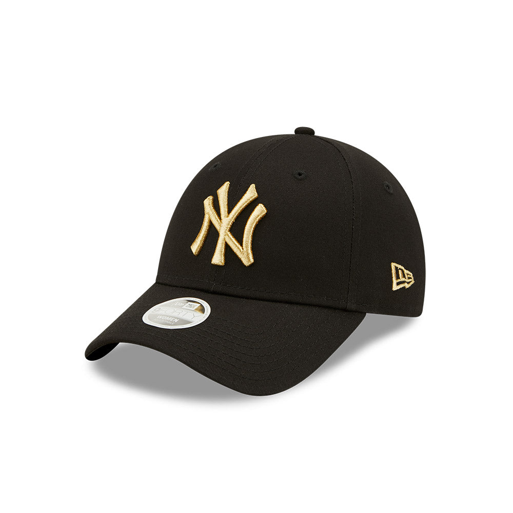 Womens New York Yankees 9Forty Adjustable Cap