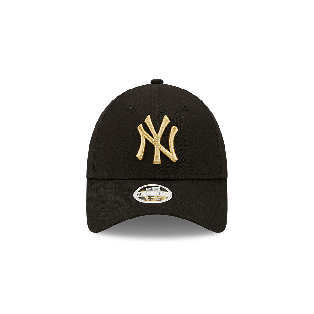 Womens New York Yankees 9Forty Adjustable Cap