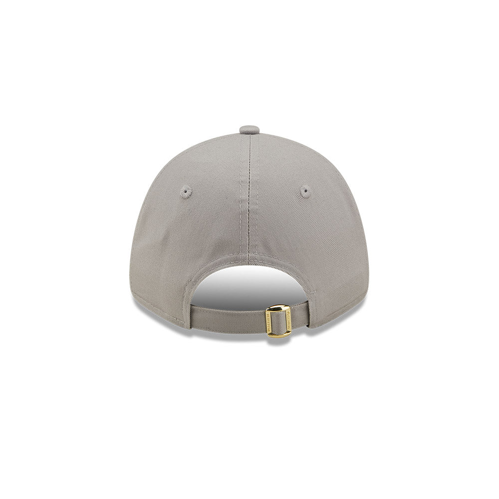 Womens New York Yankees 9Forty Adjustable Cap