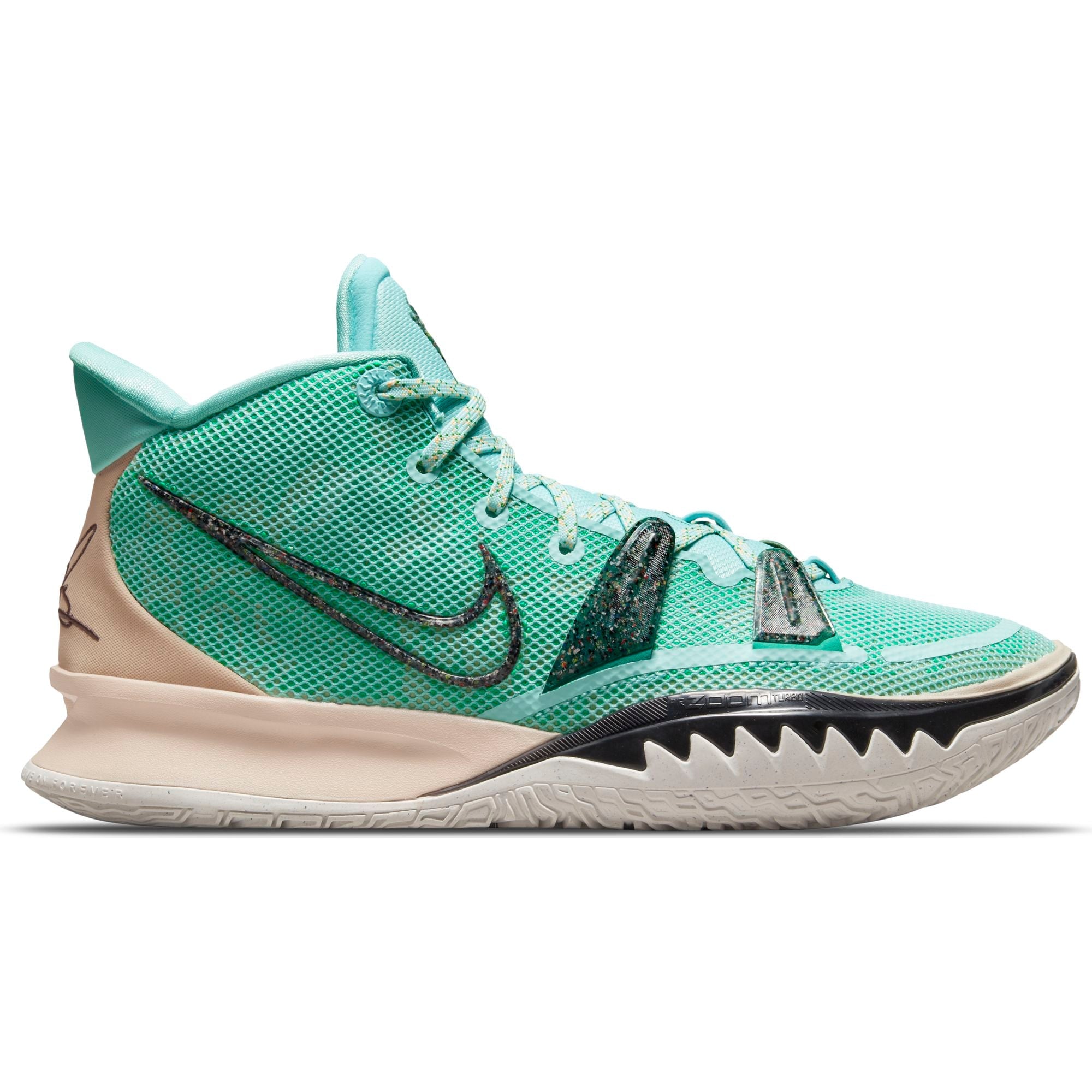 Mens Kyrie 7 Basketball Shoe
