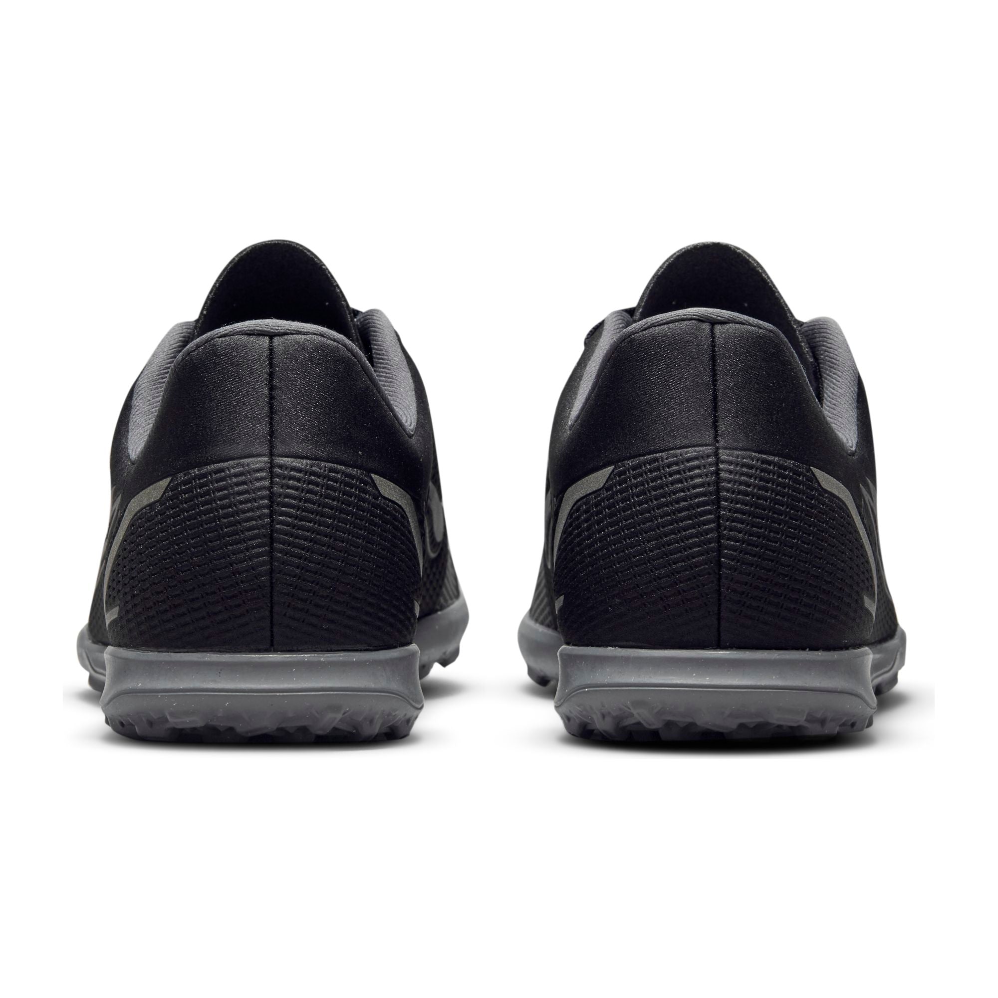 Junior Vapor 14 Club Turf Boot