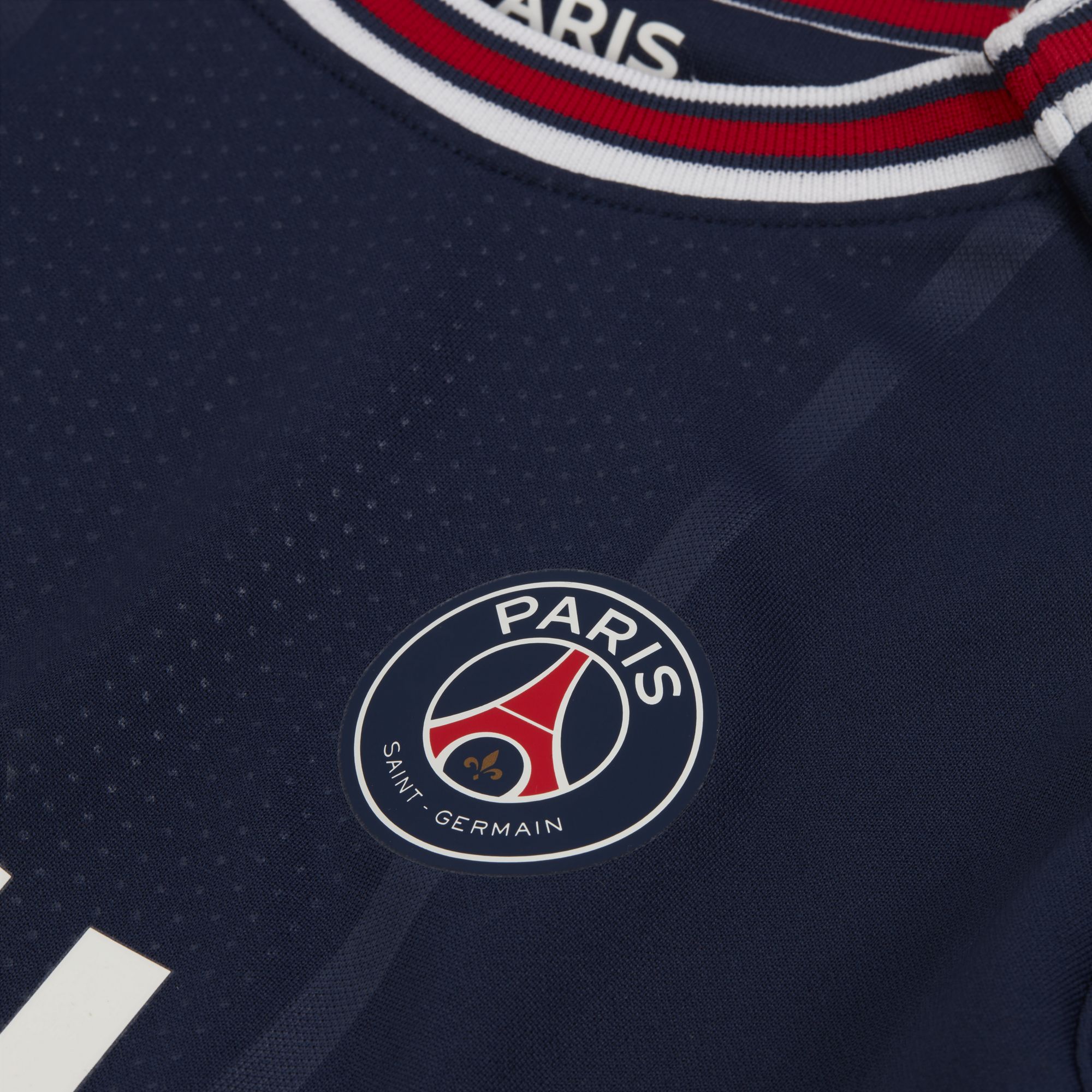 Infants Paris Saint-Germain Home Replica Kit 21/22