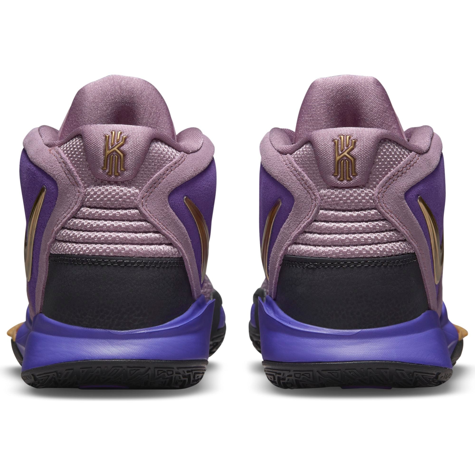 Mens Kyrie 8 Basketball Shoe