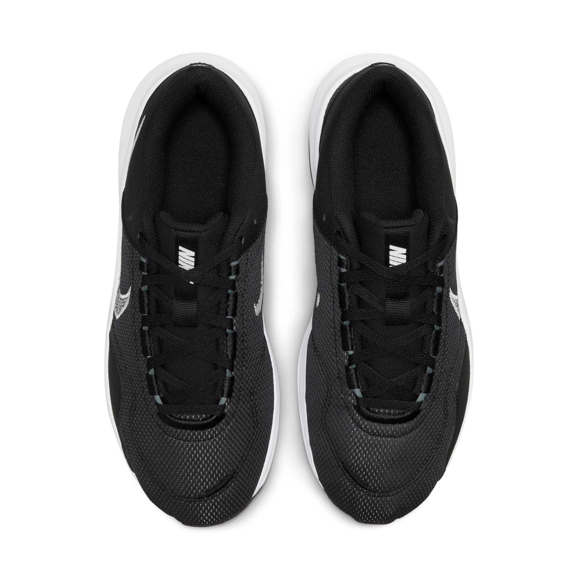 Mens Legend Essential 3 Training Shoe