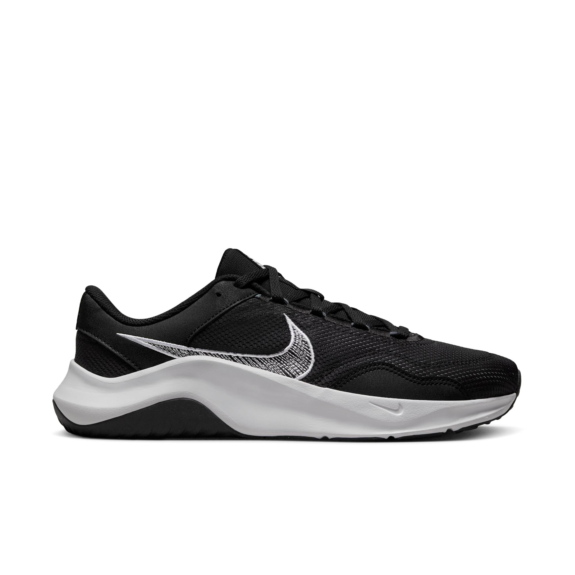 Mens Legend Essential 3 Training Shoe