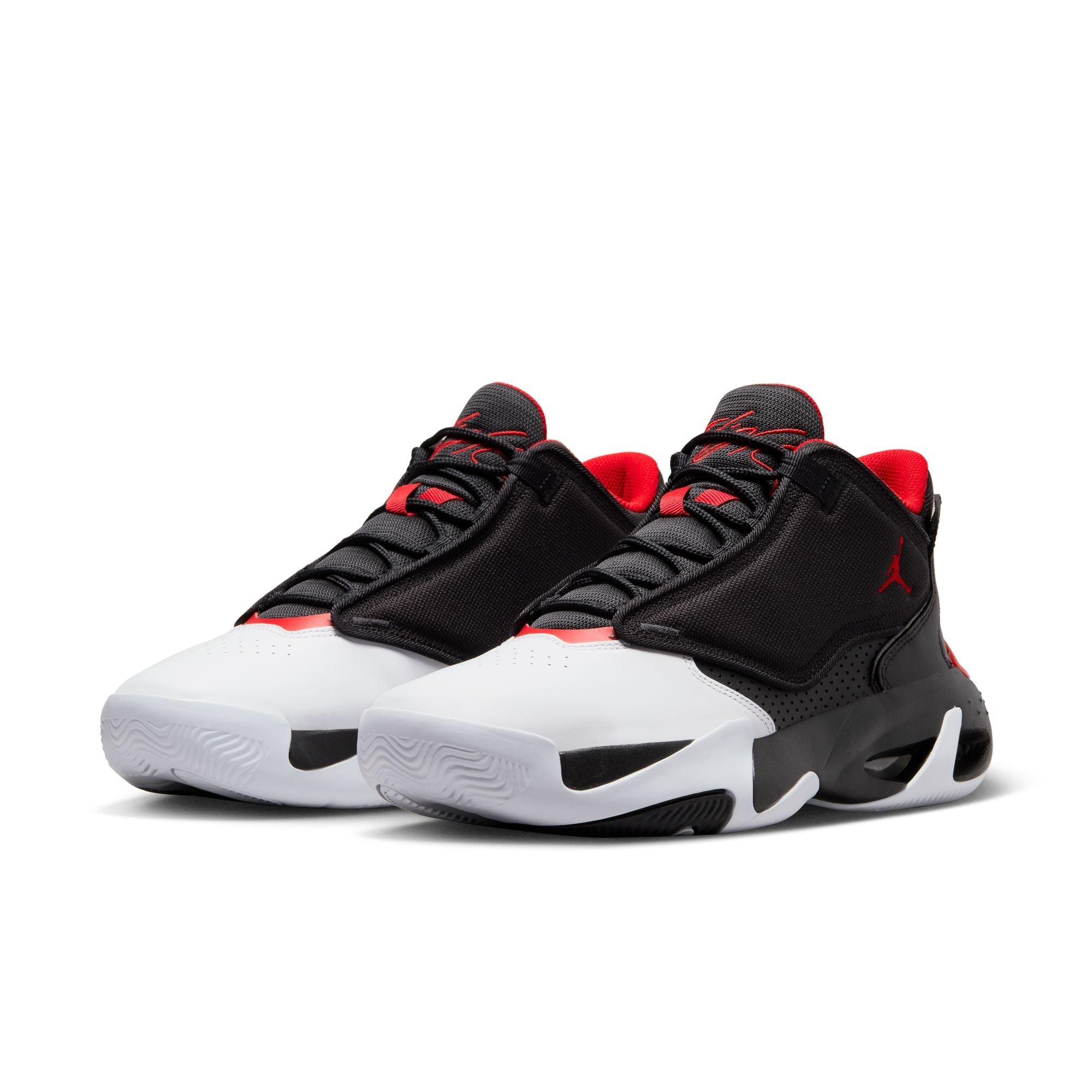Mens Max Aura 4 Basketball Shoe