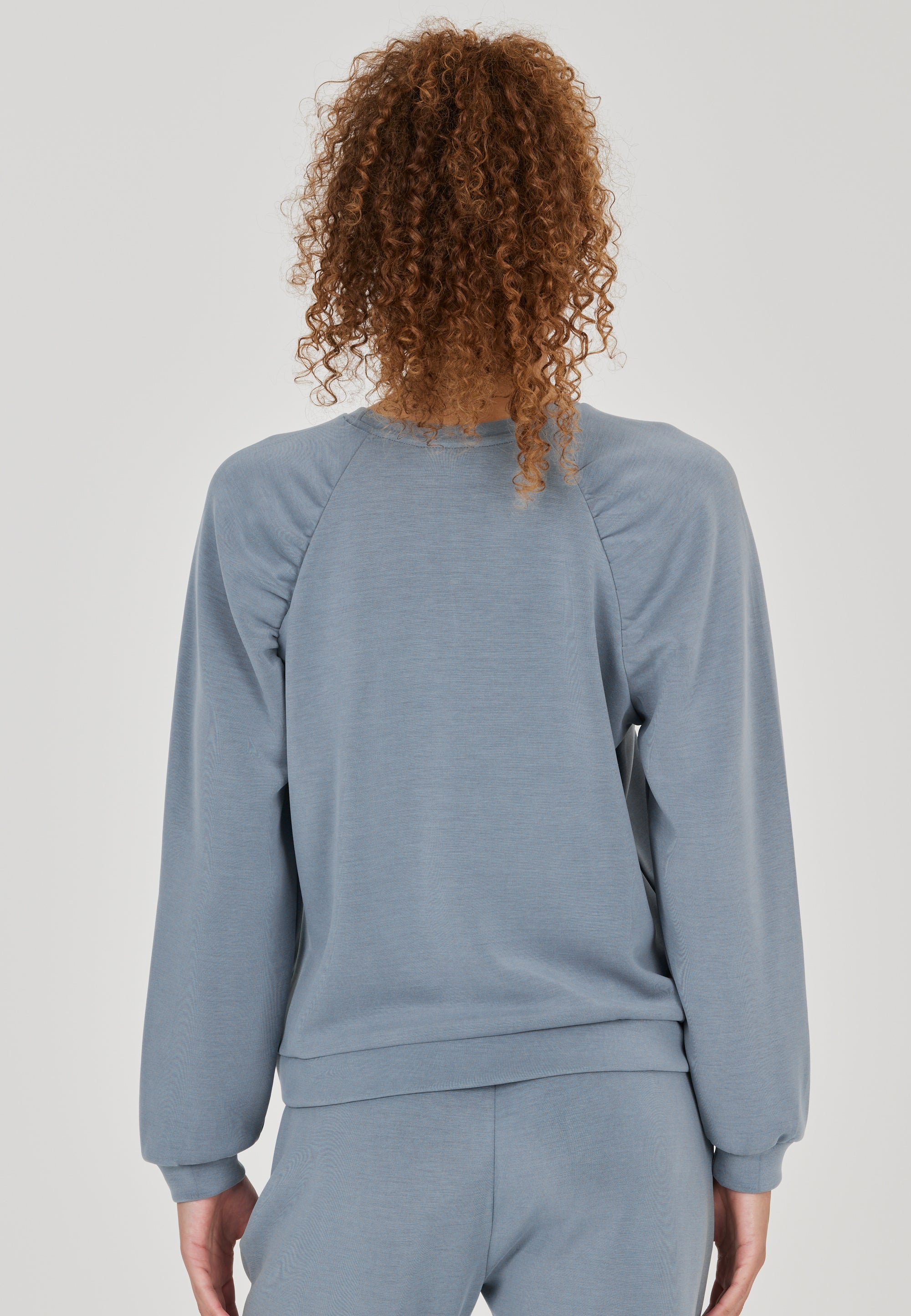 Womens Jillnana Raglan Sweatshirt