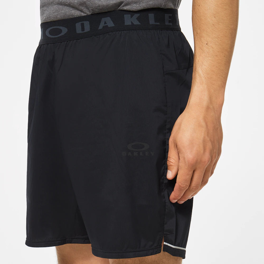 Mens Hot Temps 6 Inch Short