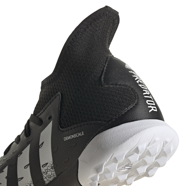 Junior Predator Freak.3 Turf Boot
