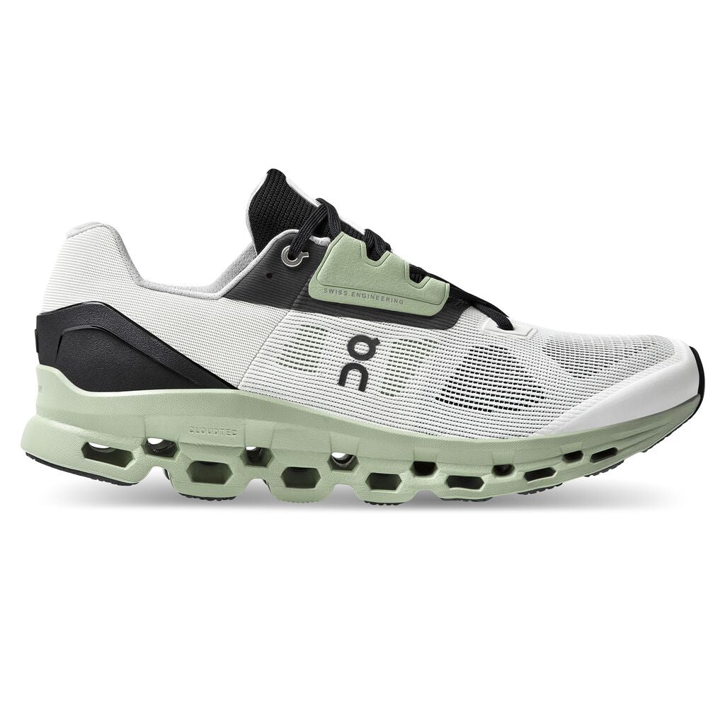 Mens Cloudstratus Running Shoe