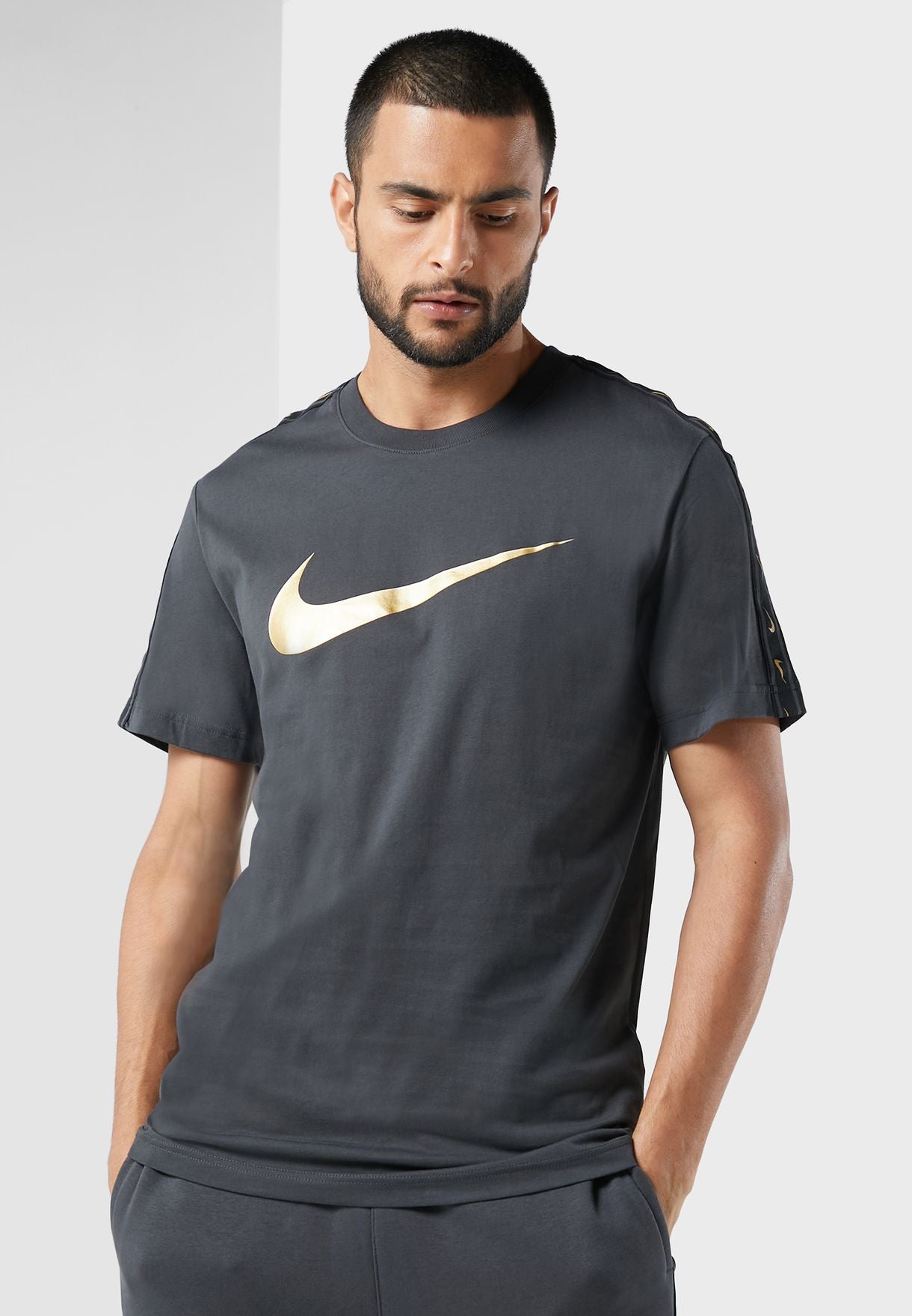 Mens Sportswear Repeat Pack Short Sleeve T-Shirt