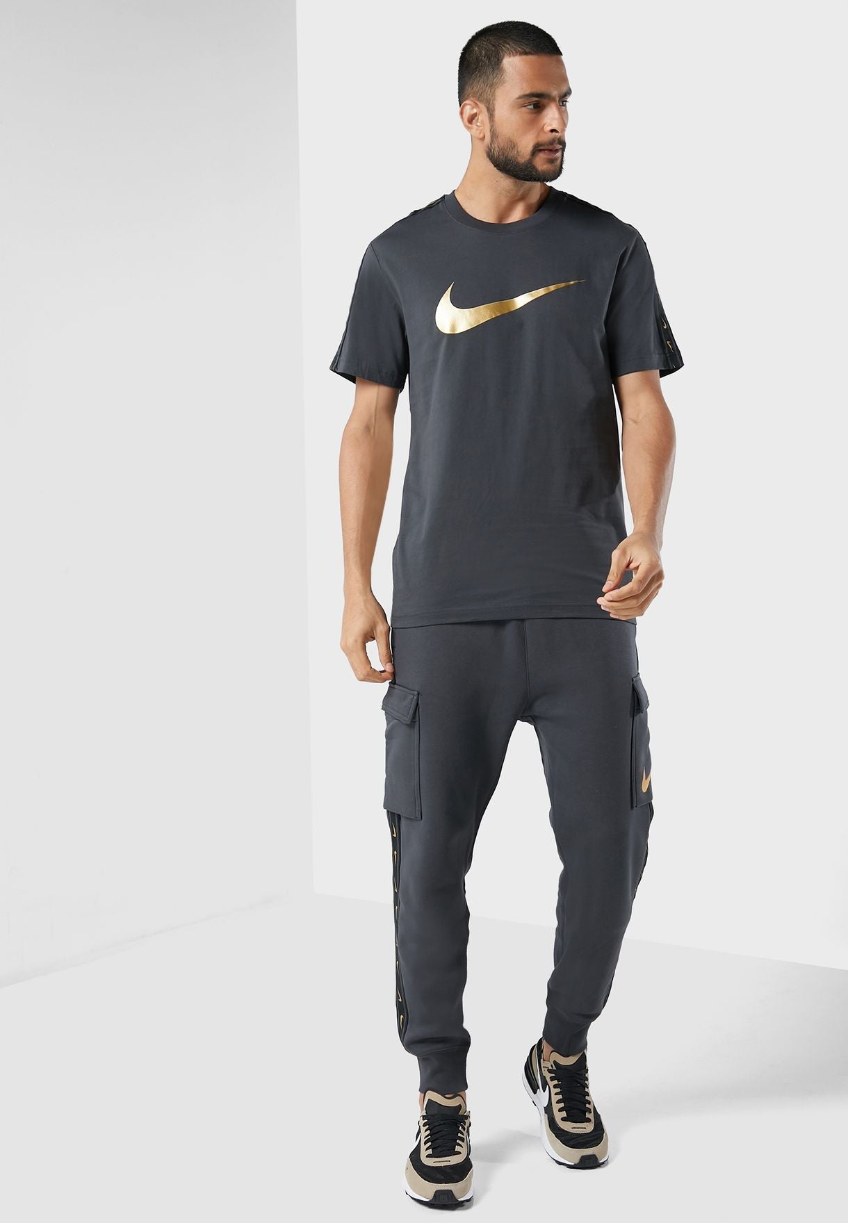Mens Sportswear Repeat Pack Short Sleeve T-Shirt