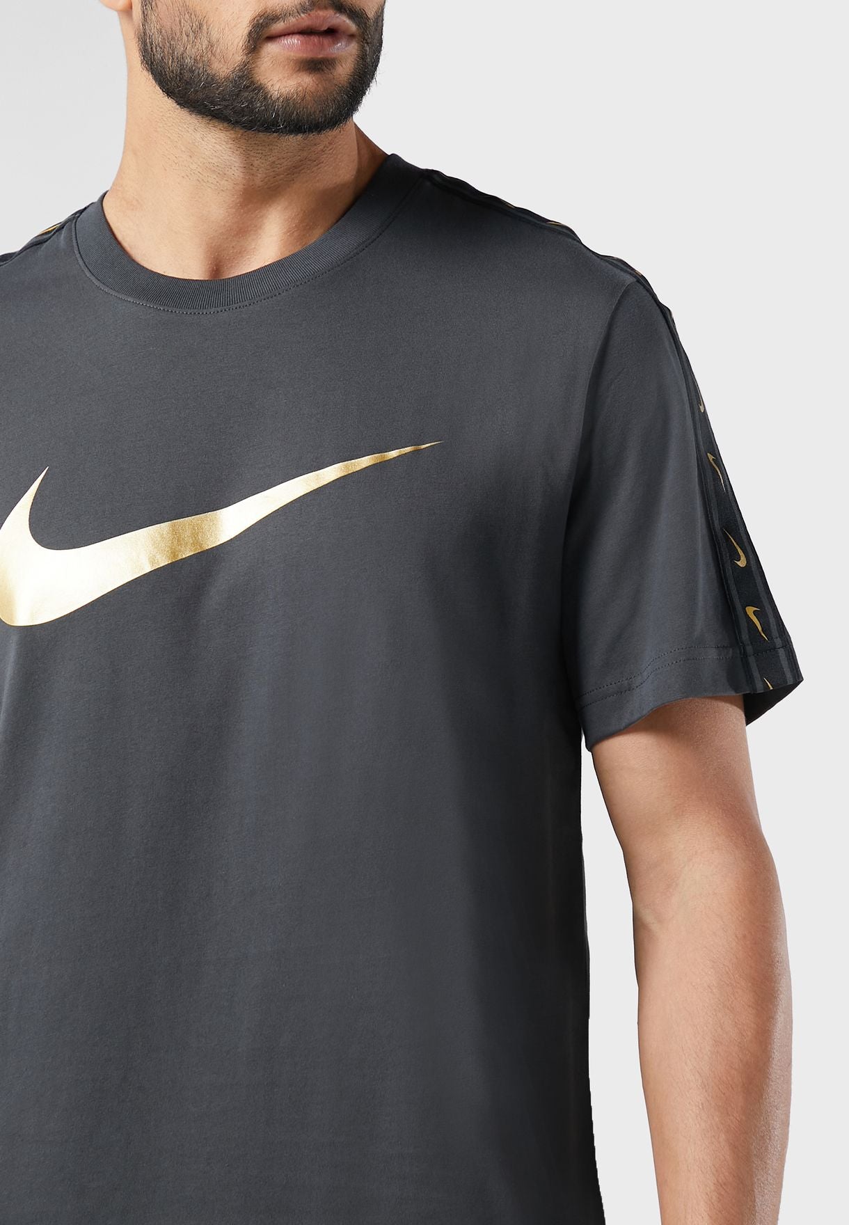 Mens Sportswear Repeat Pack Short Sleeve T-Shirt