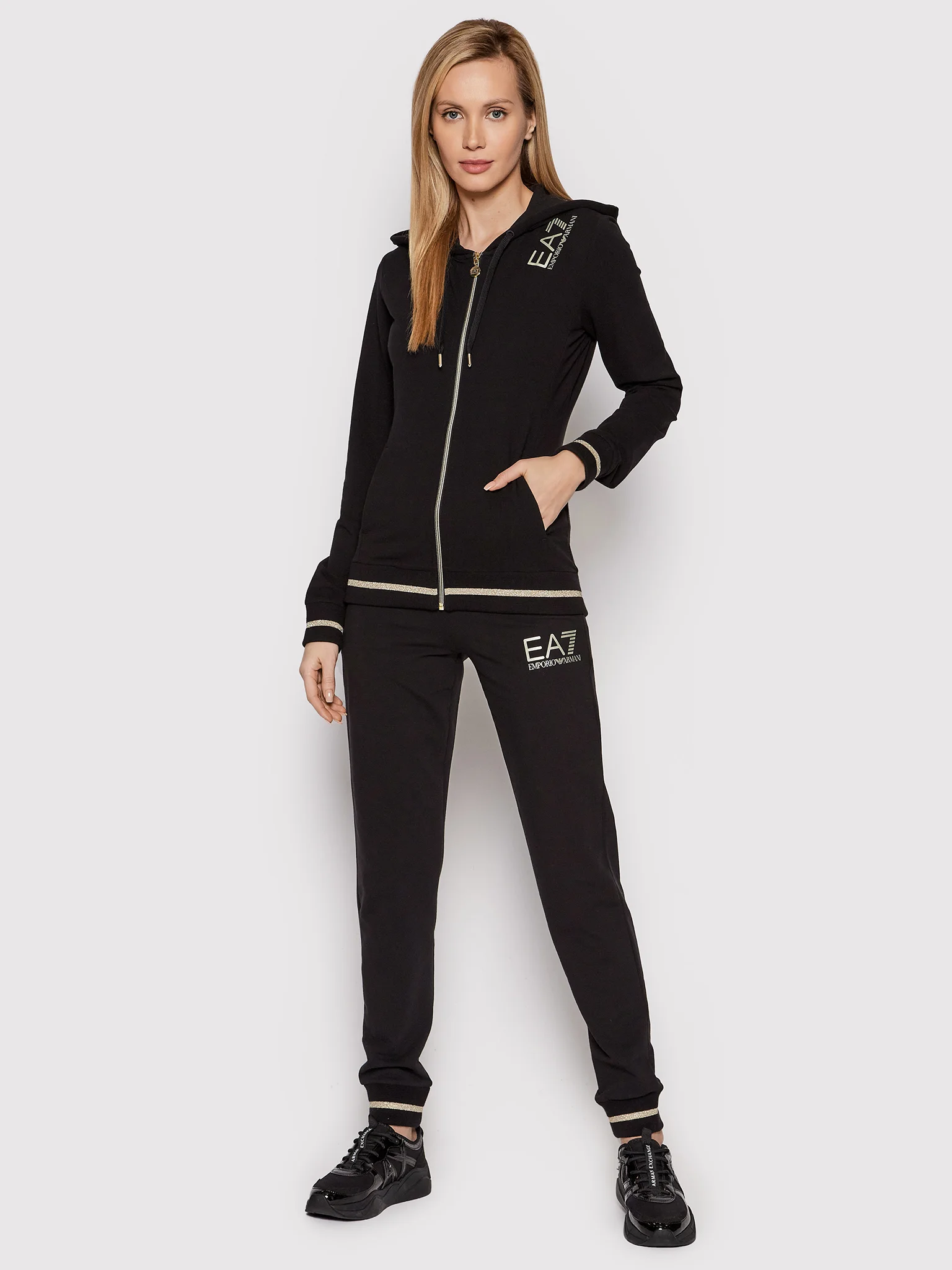 Womens Logo Cuff Pant