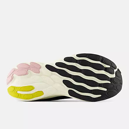 Womens 1080V13 Running Shoe